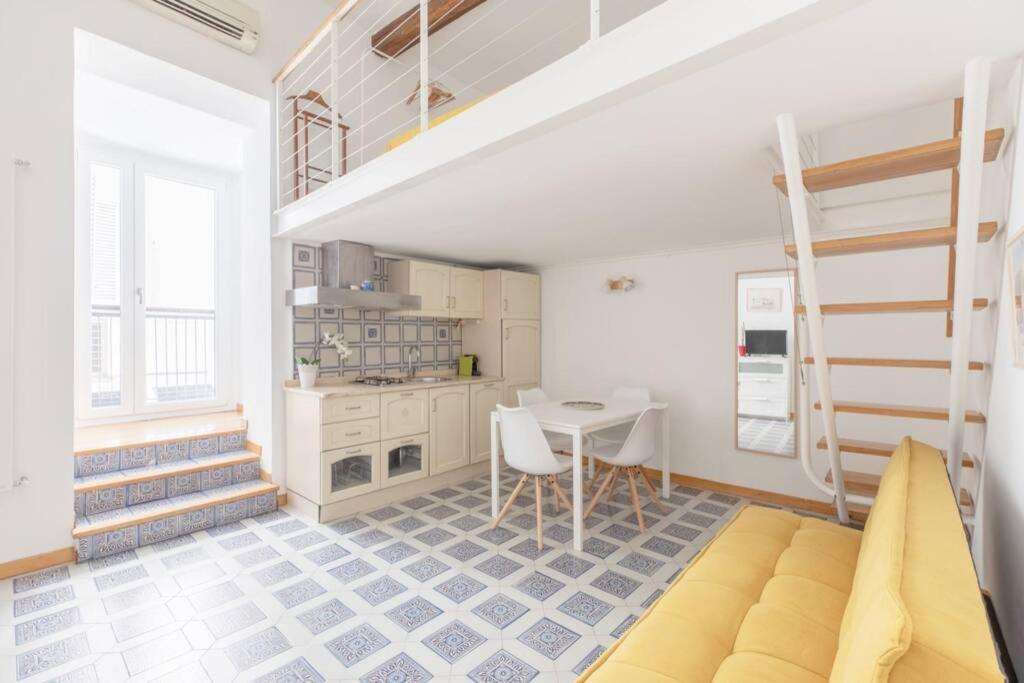 iFlat Yellow Monti Studio Apartment - 4