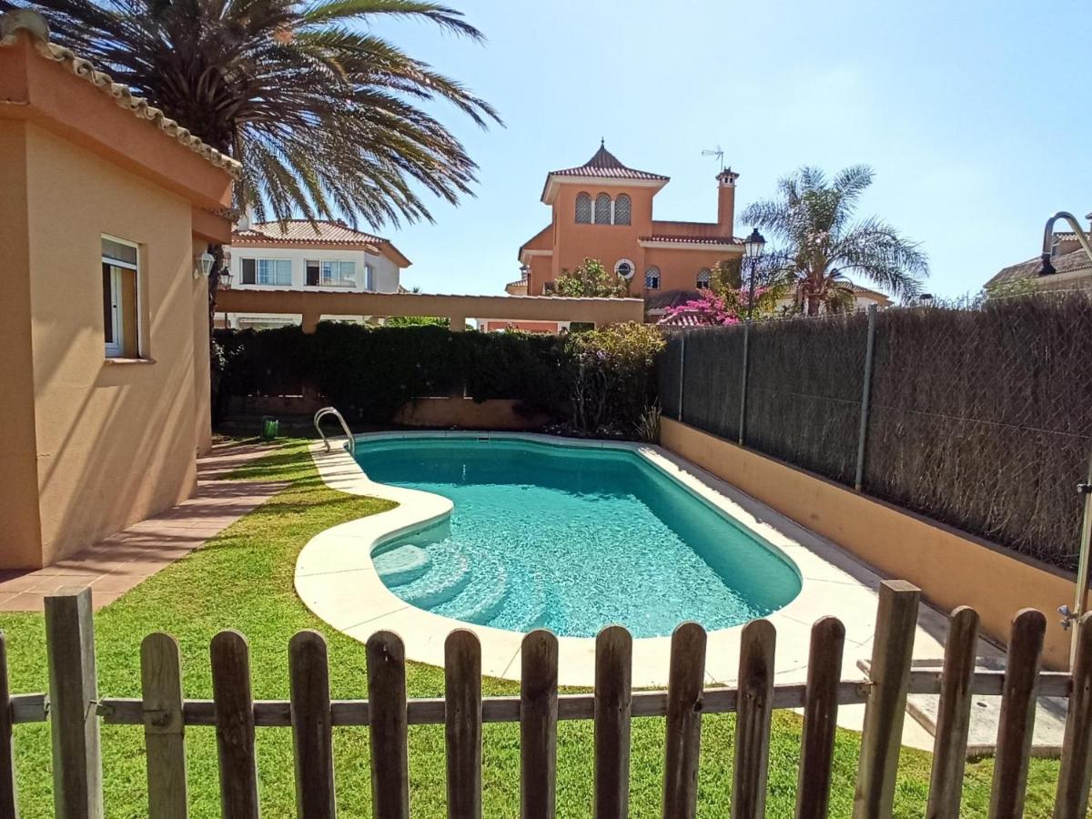 escritura caloría fuegos artificiales Villa La Marea (España El Puerto de Santa María) - Booking.com escritura caloría fuegos artificiales Villa La Marea (España El Puerto de Santa María) - Booking.com