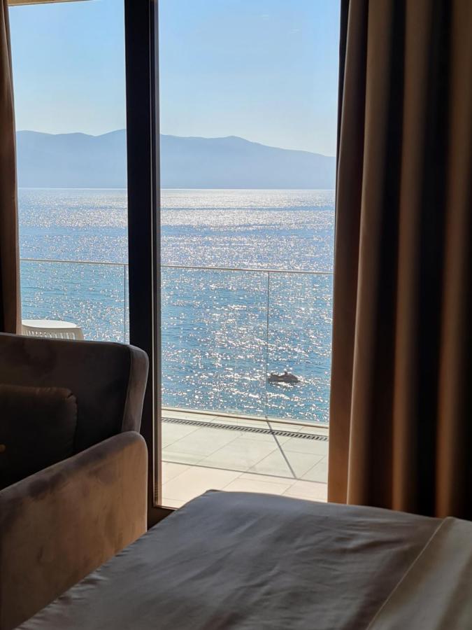 Hotel Aross photo