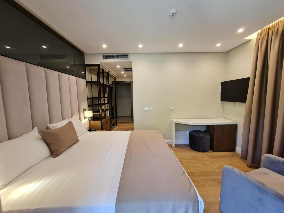 Hotel Aross photo