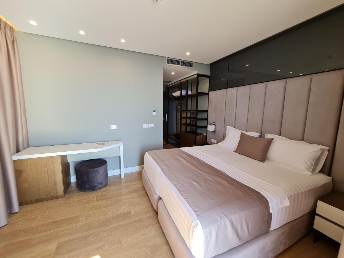 Hotel Aross photo