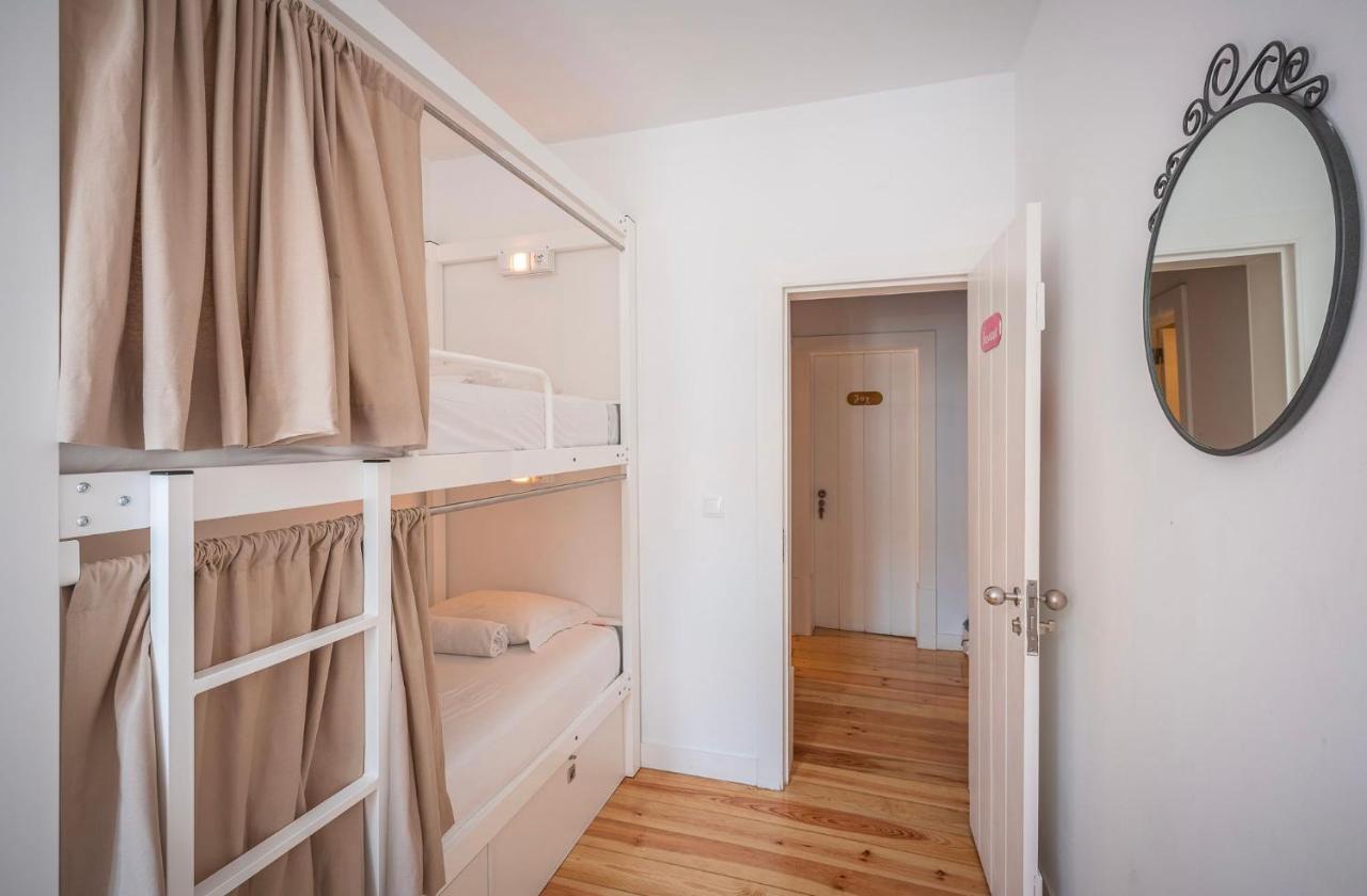 We Love F Tourists - 3