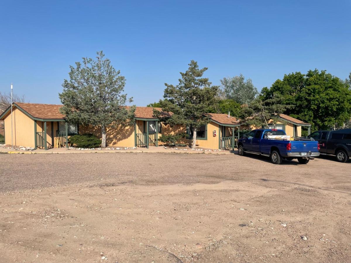 Round Up Motel — photo 20