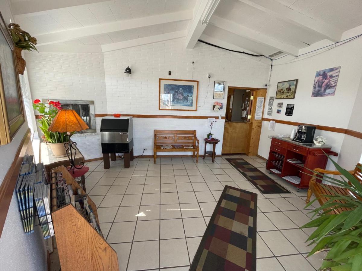 Round Up Motel — photo 12
