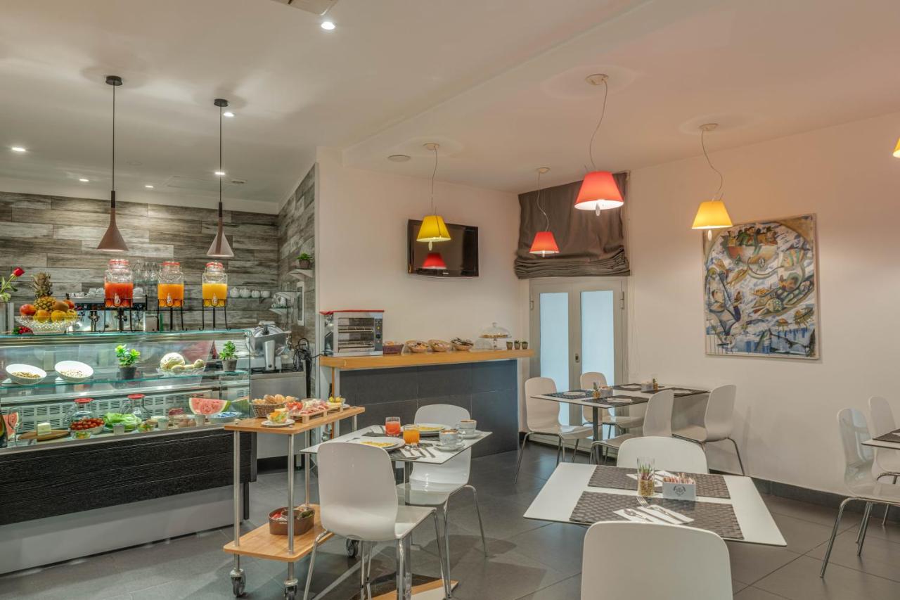 Trevi Palace Hotel - 4