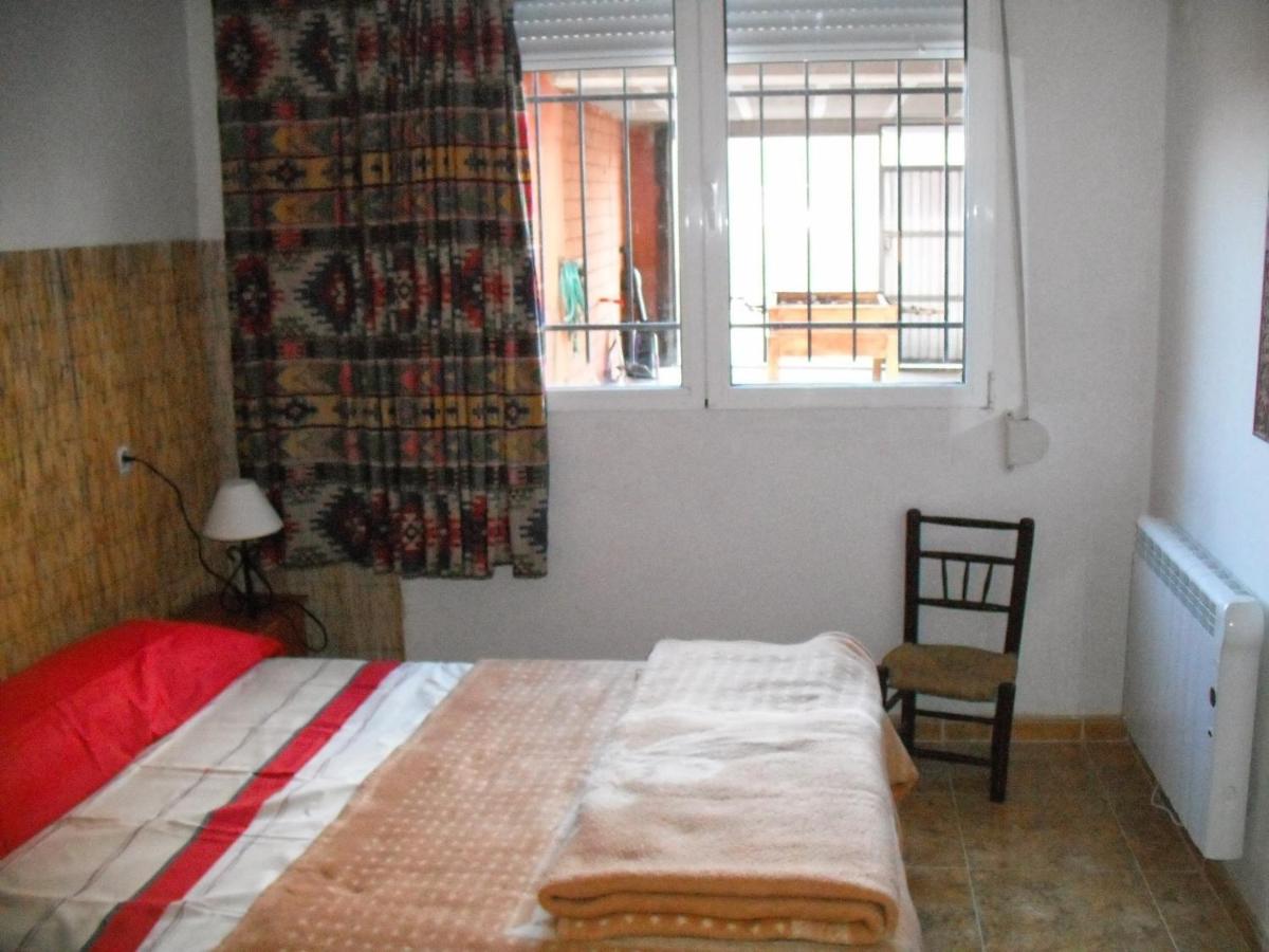 Casa Rural Singra (İspanya Singra) - Booking.com