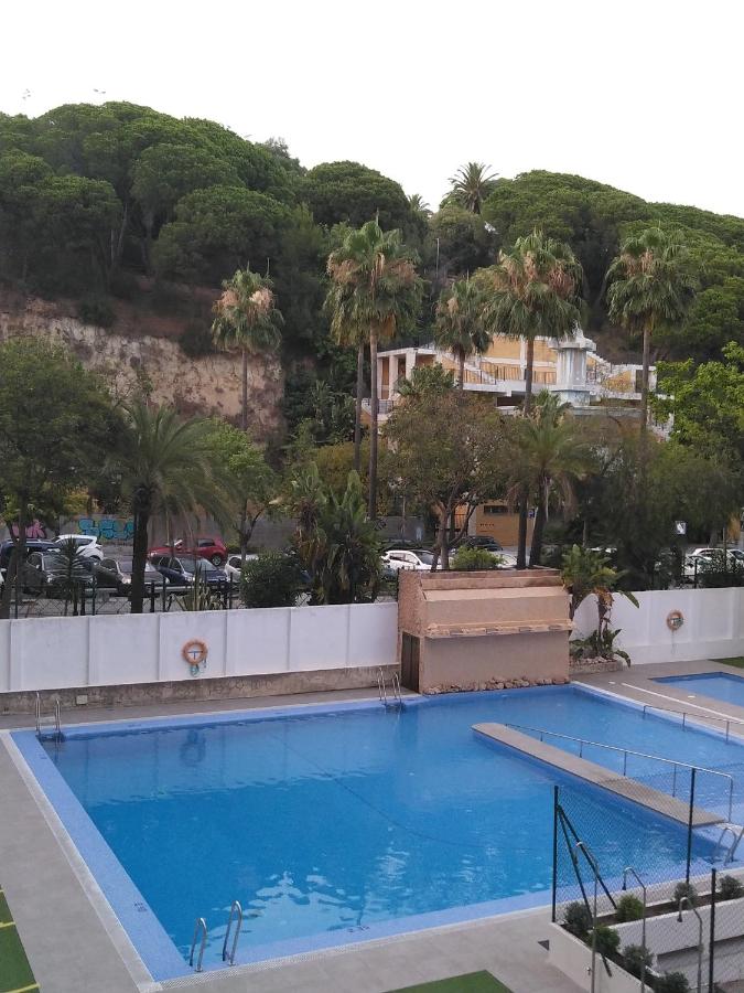 Apartamento Sol y Playa, Marbella, Spain - Booking.com