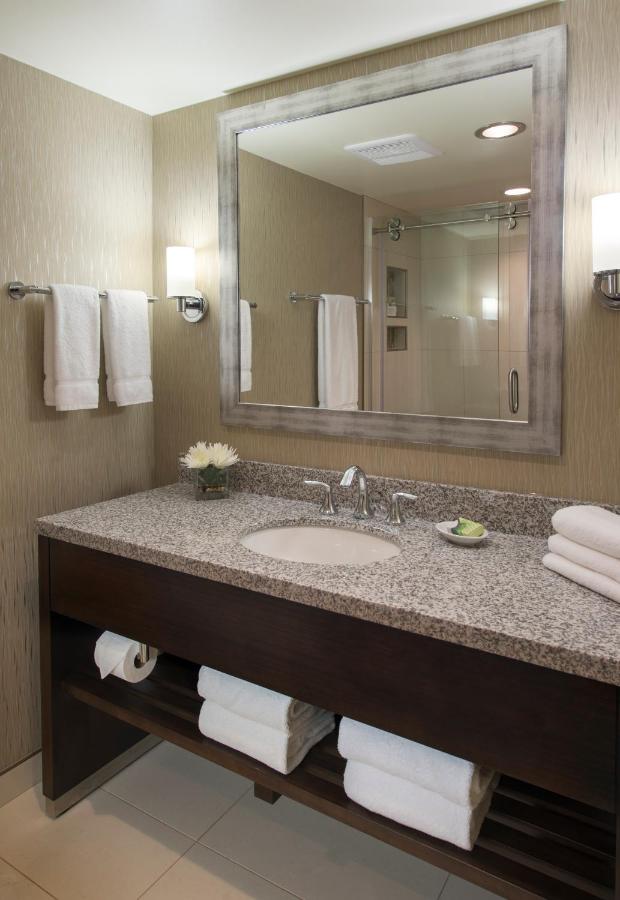 The Madison Concourse Hotel — photo 17