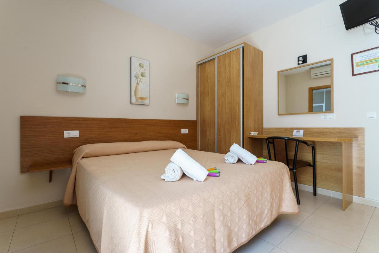 Hostal Costabella powered by My Place in the Sun, Fuengirola ...