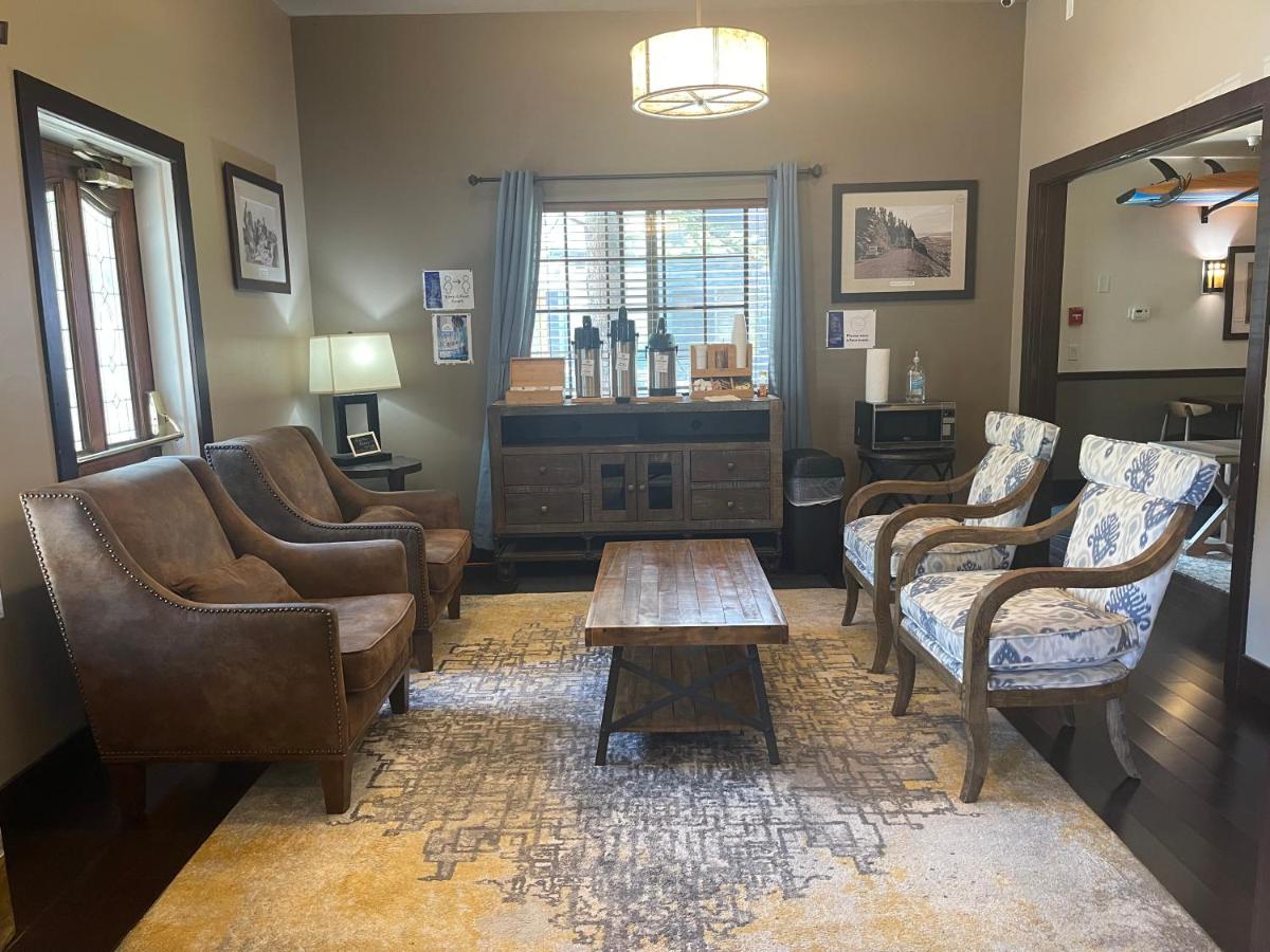 Postmarc Hotel and Spa Suites — photo 12