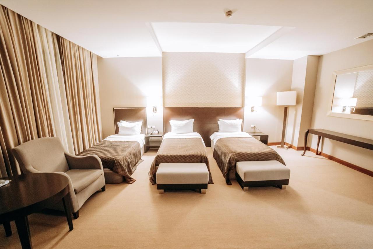 Point Hotel Baku photo