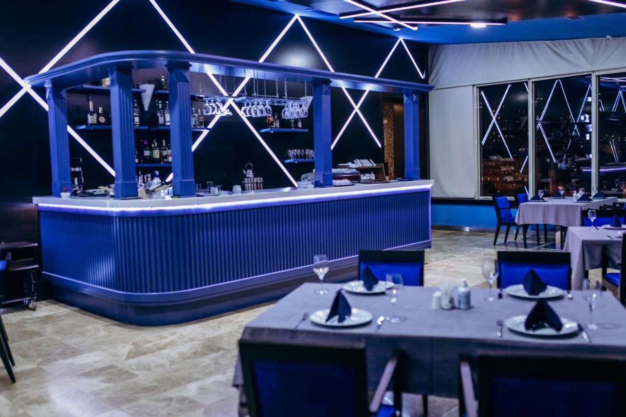 Point Hotel Baku photo