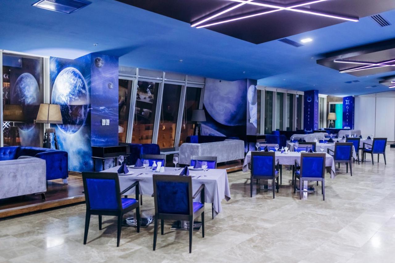 Point Hotel Baku photo
