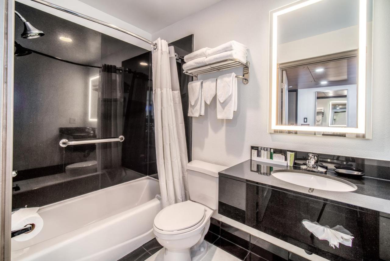 Century Park Hotel LA - 3