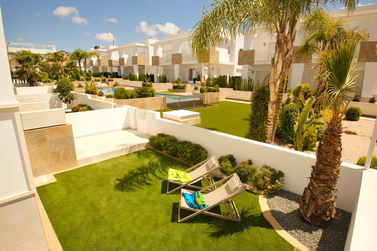 Allegra 44 Luxury BW with BBQ, AC and Pool, Ciudad Quesada ...