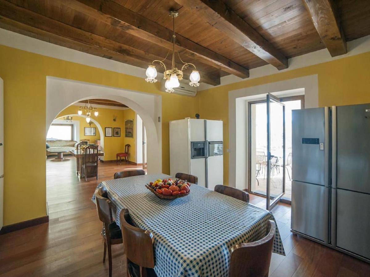 Belvilla by OYO Villa Costiera photo