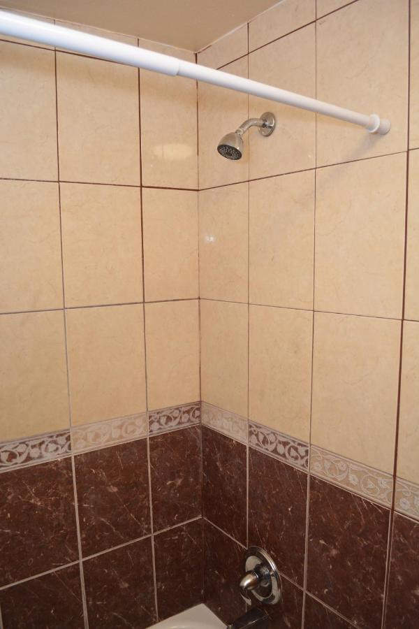 El Camino Motel — photo 13