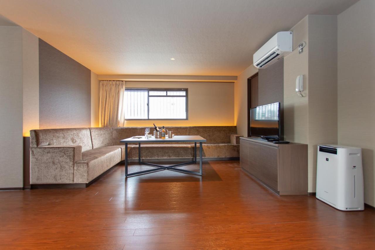 The Only View - Self Check-In Only