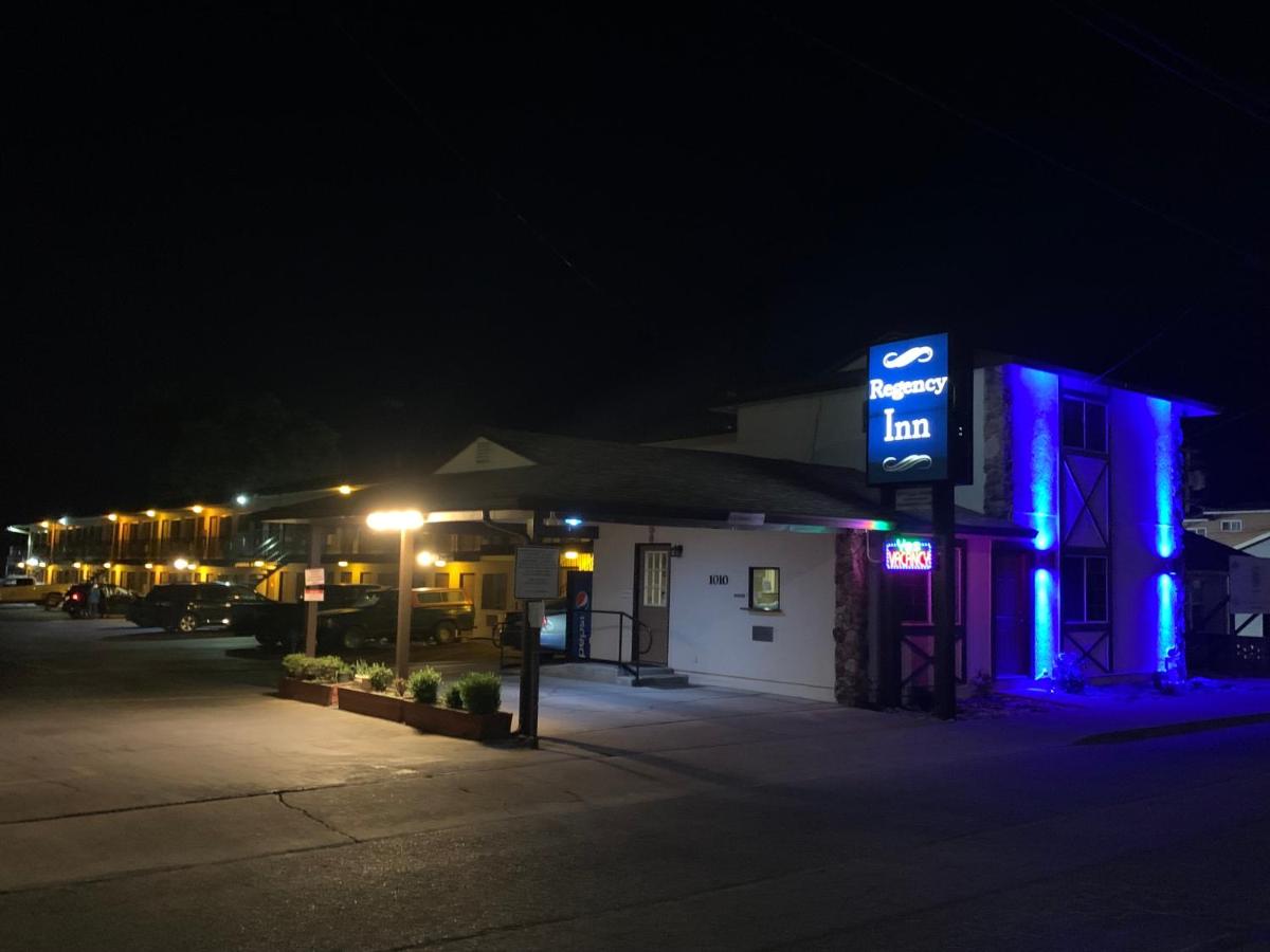 Regency Inn Lakeport — photo 9