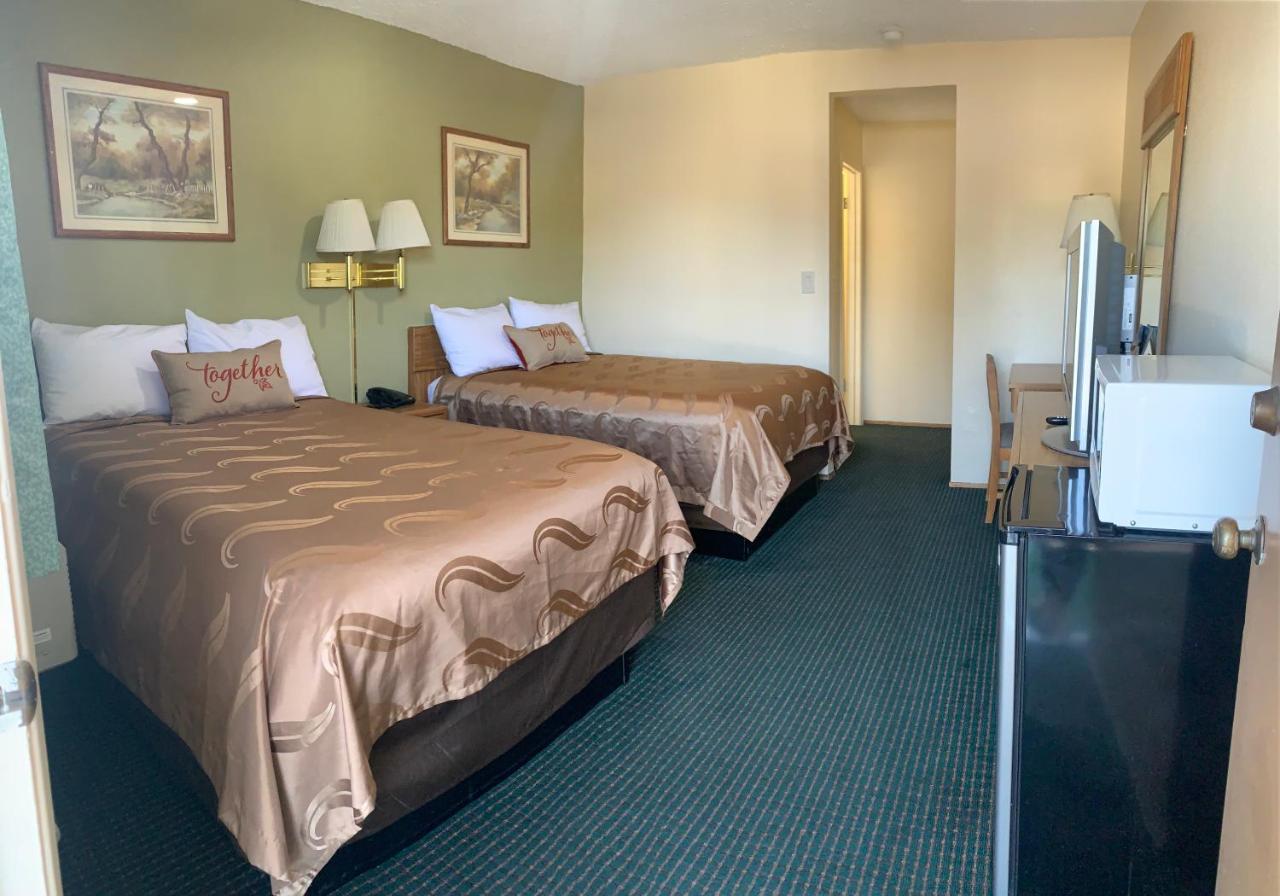 Regency Inn Lakeport — photo 12