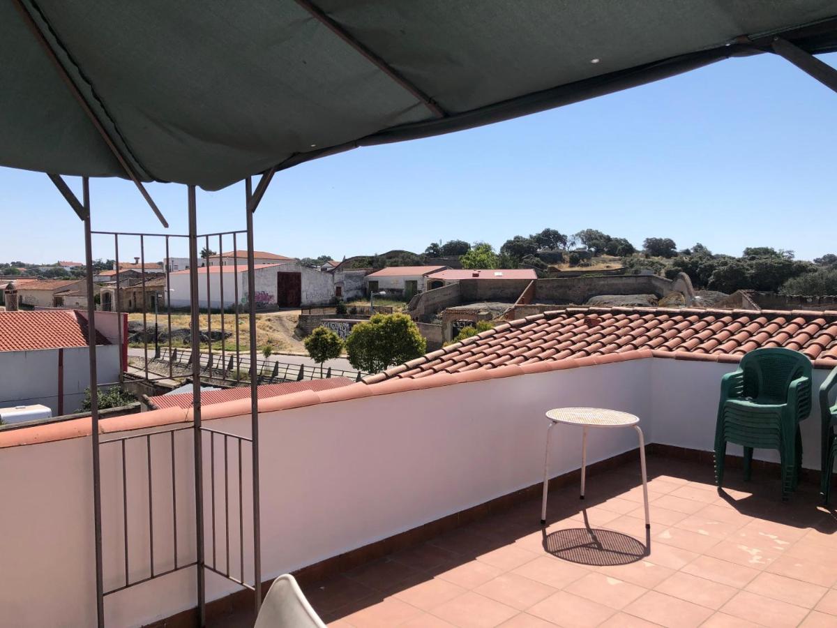 Hostal La Caballeriza, Malpartida de Cáceres – Updated 2022 ...