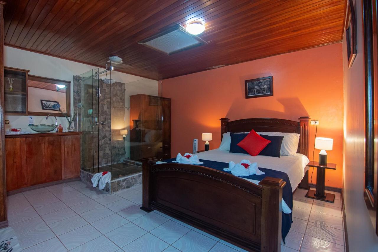 Nafre House B&B Monteverde photo