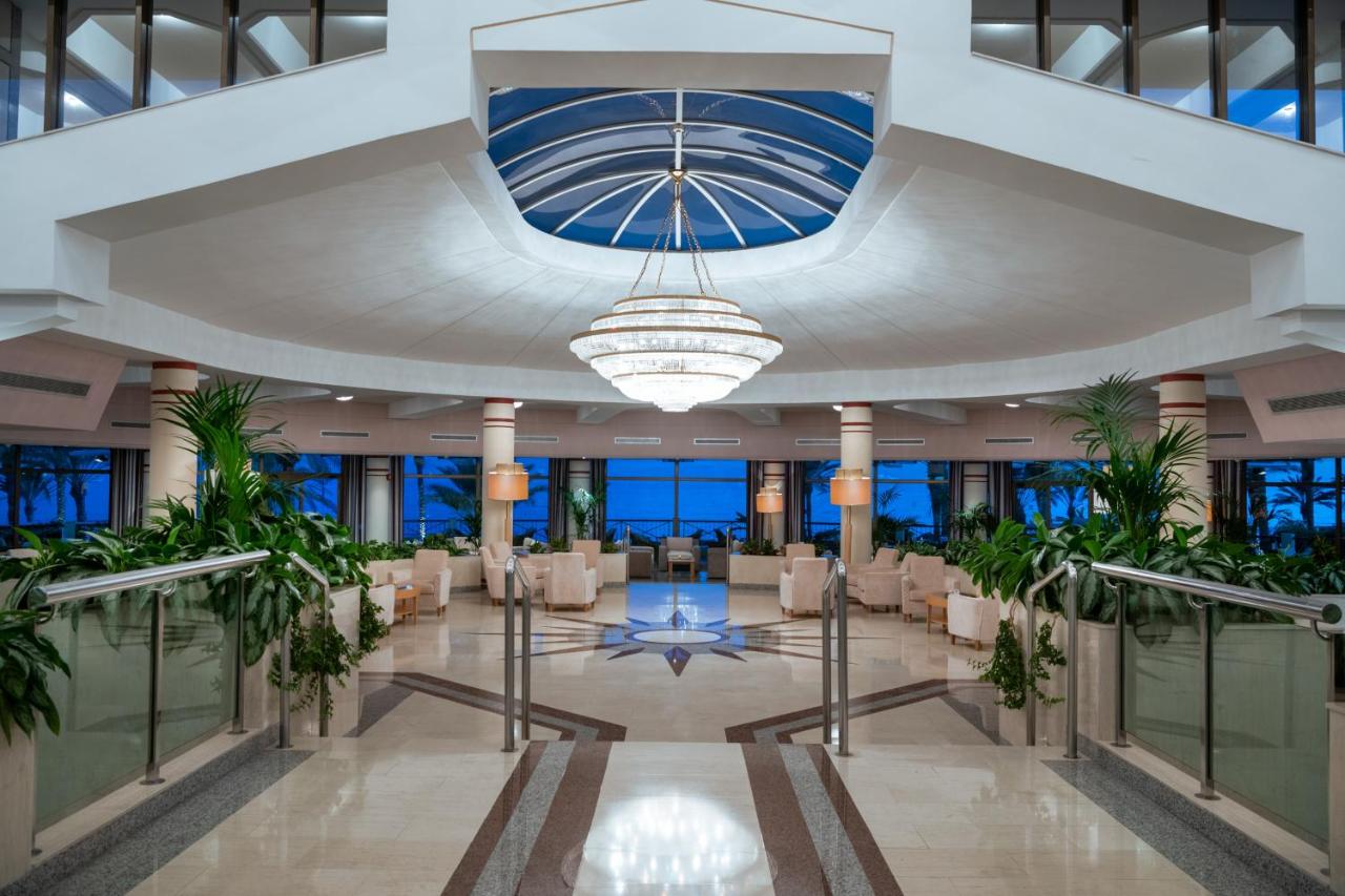 Constantinou Bros Athena Beach Hotel photo