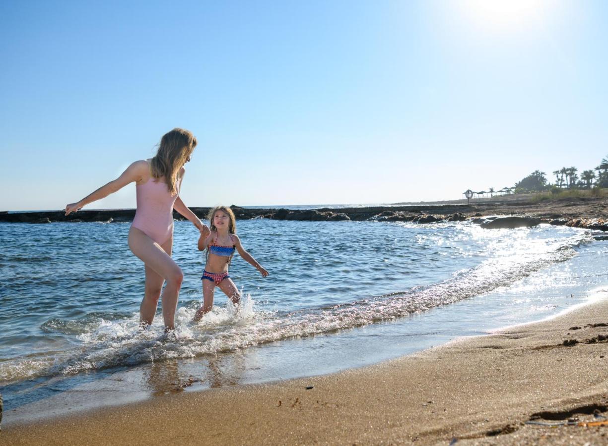 Constantinou Bros Athena Beach Hotel photo