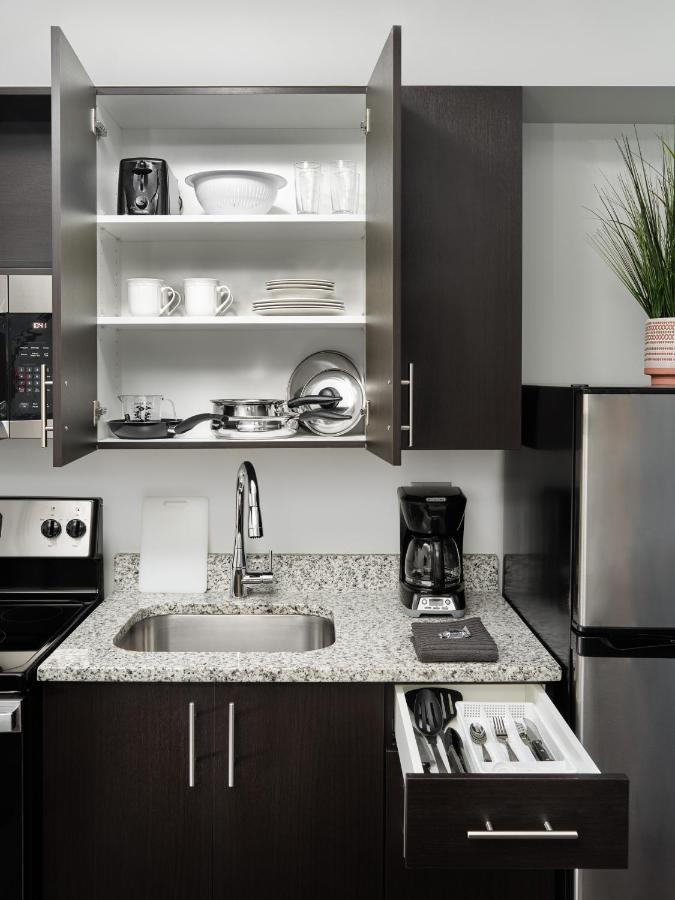 stayAPT Suites Greenville-Haywood Mall — photo 3