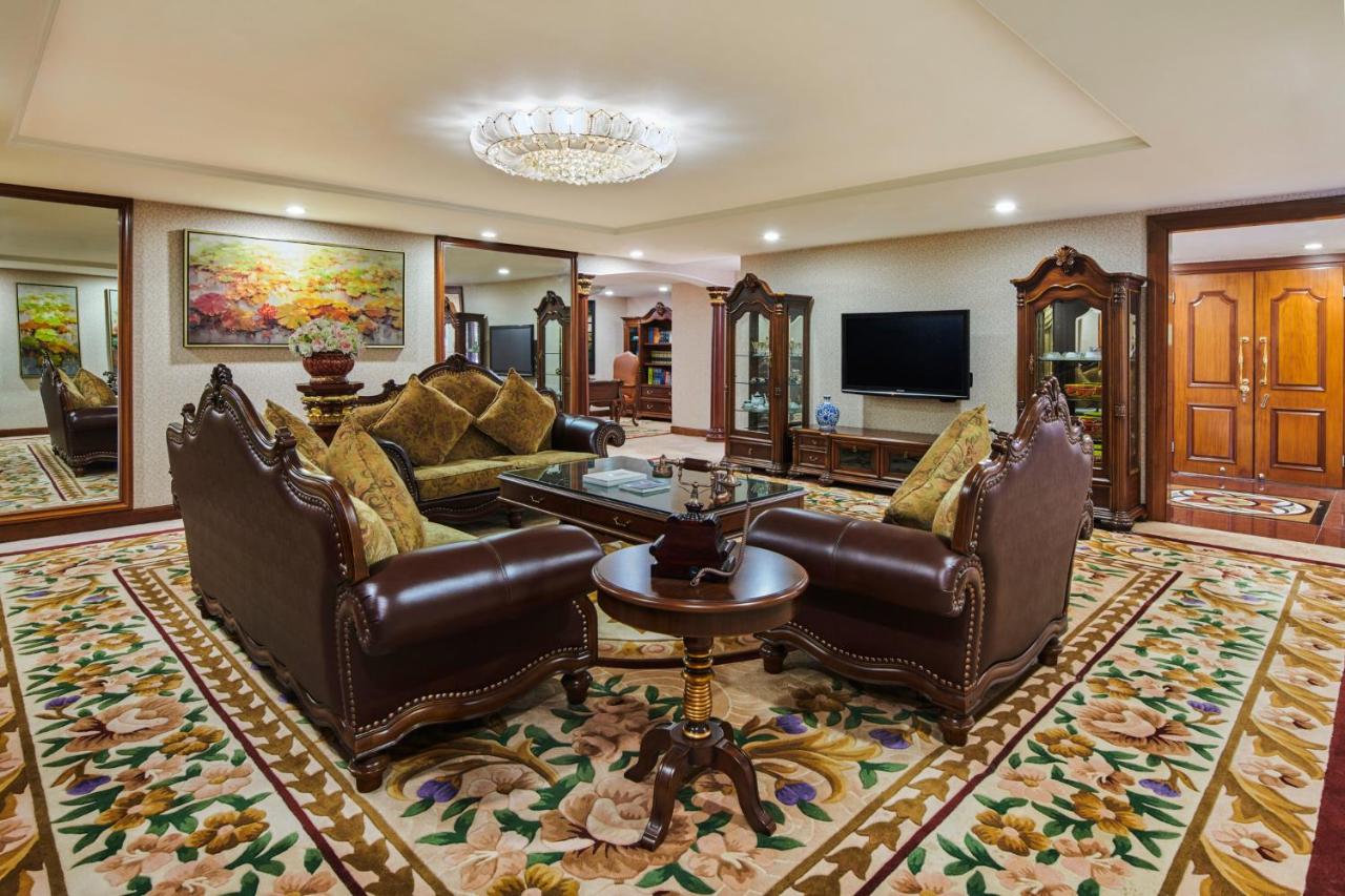 Hotel Canton photo