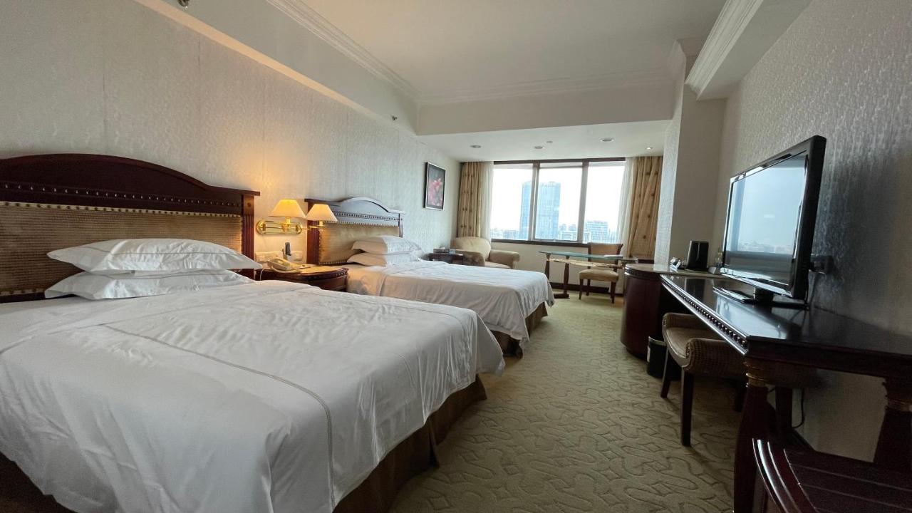 Hotel Canton photo