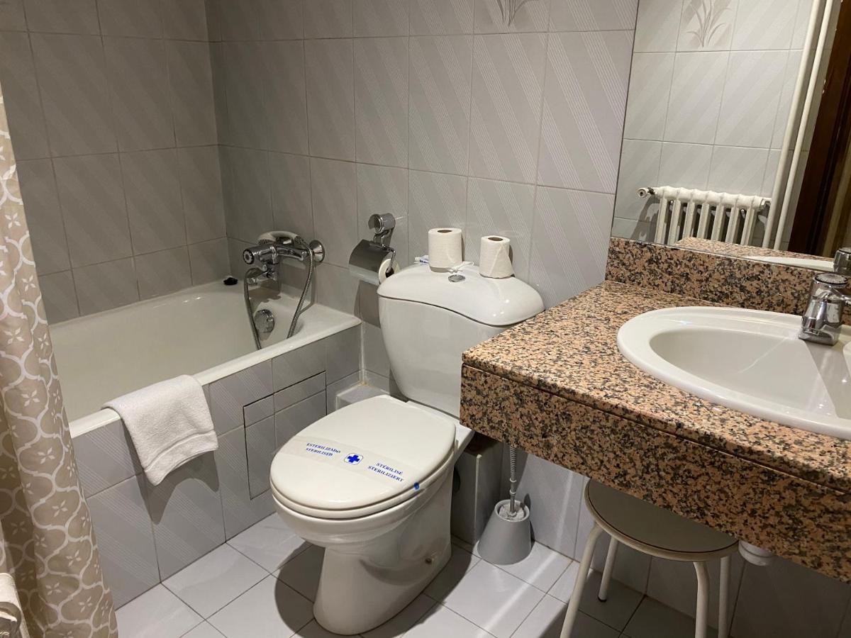 Somriu Hotel City M28 photo