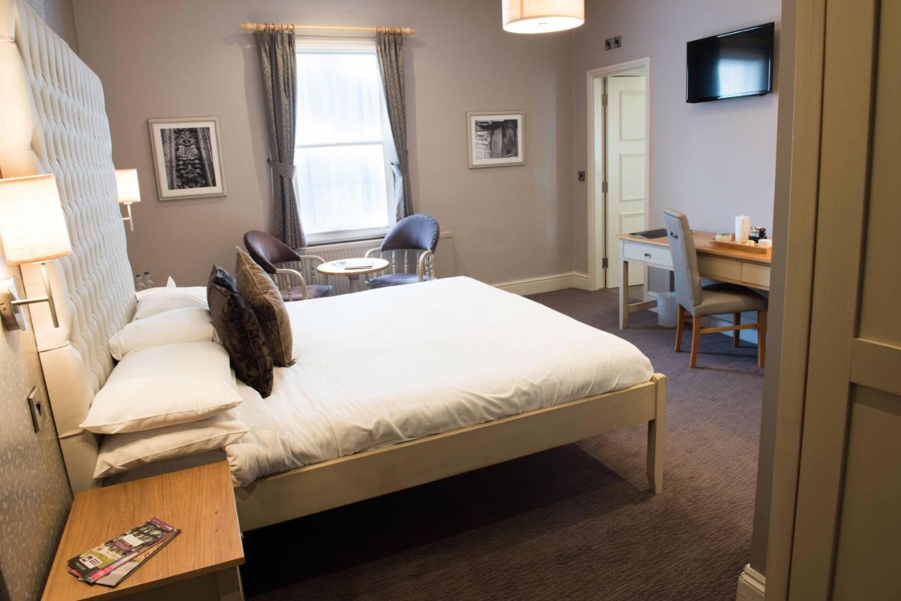The County Hotel - Laterooms