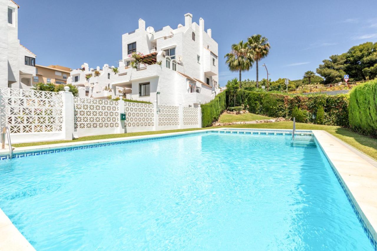 Front Sea View Penhouse, Estepona – Updated 2022 Prices