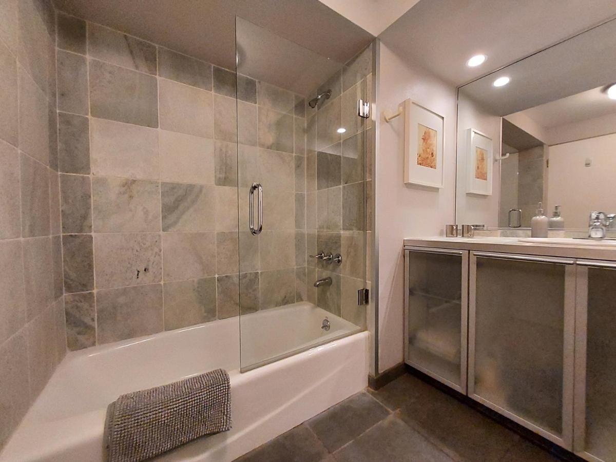 Silver Box Beverly Hills - 3