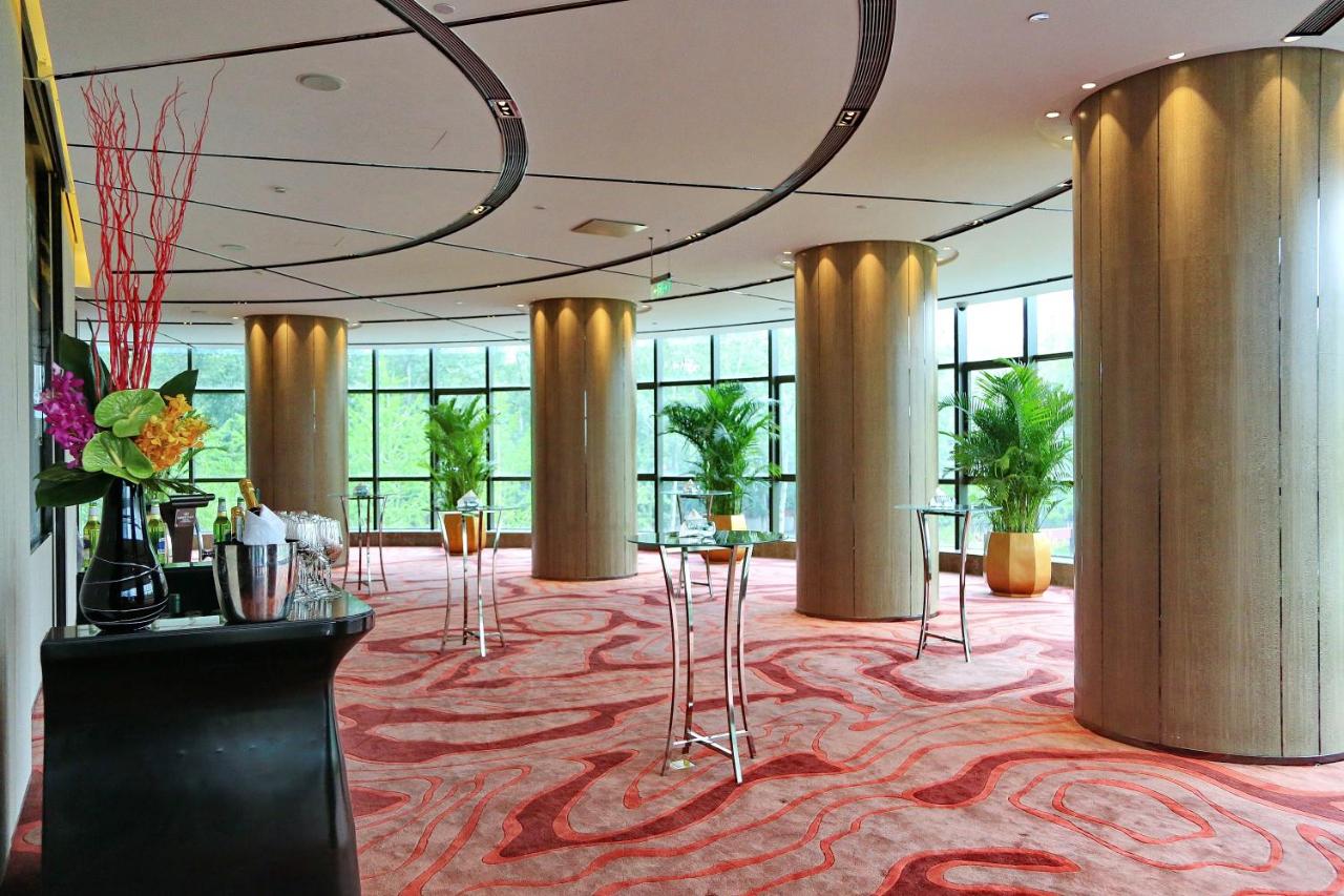 Spa hotel: Crowne Plaza Beijing Lido, an IHG Hotel