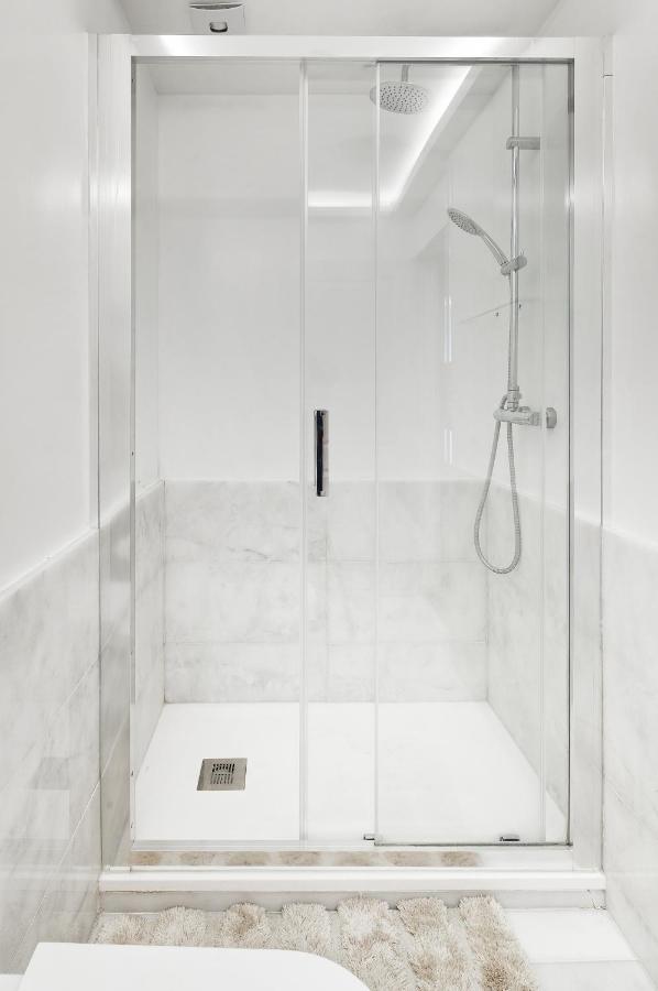 Room With Private Bathroom -Alcantara - 3