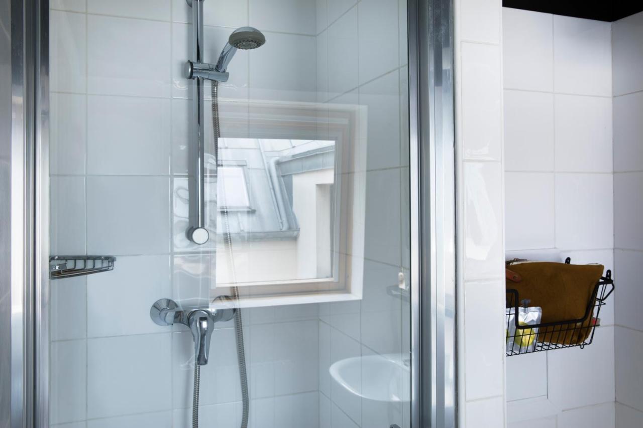 Hotel Paris Lafayette - 3