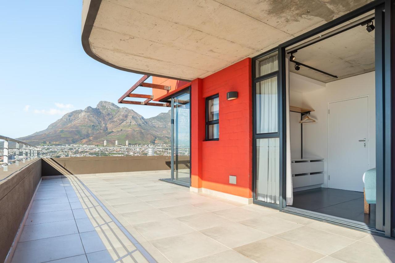 FortyOnL Apartments - 5