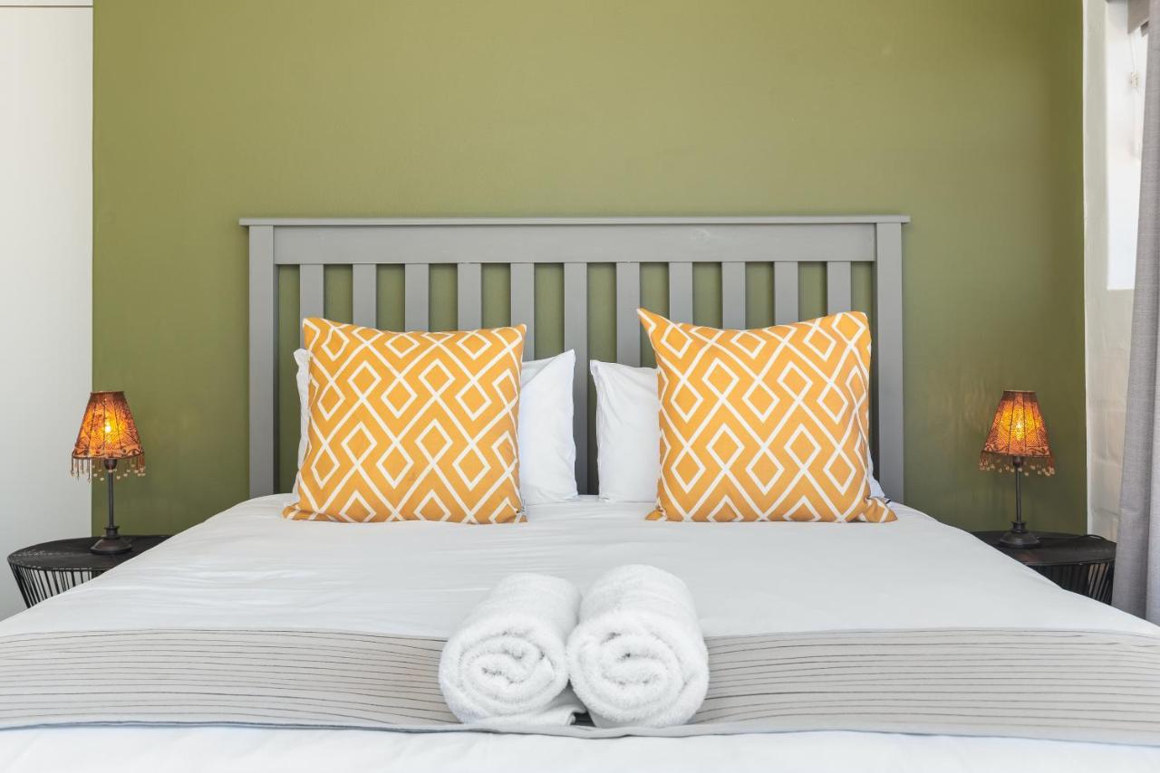 FortyOnL Apartments - 4