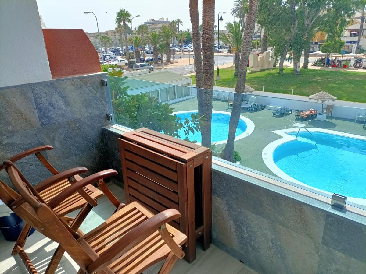 Estudio en la Urbanización de Roquetas de Mar, Roquetas de ...