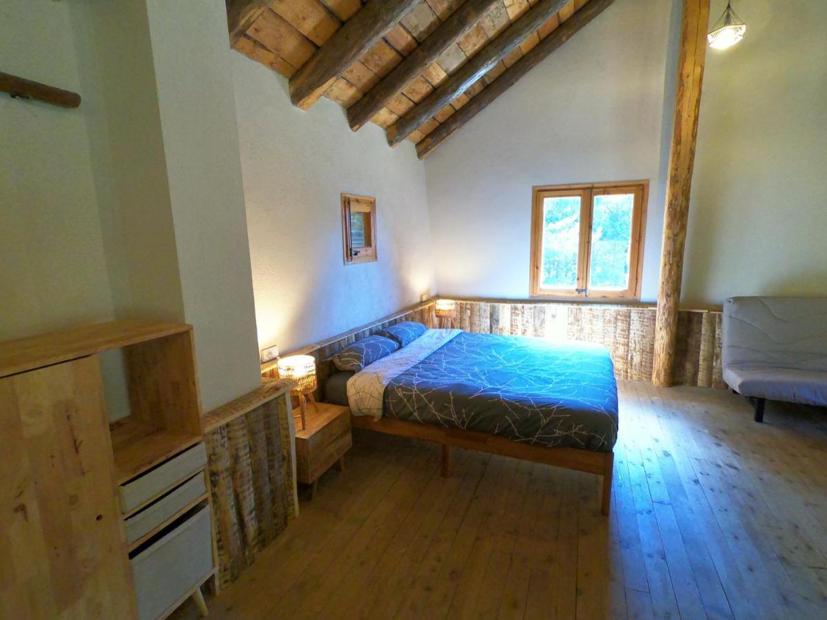Bordes Pirineu, Pintor, Areu – Updated na 2022 Prices