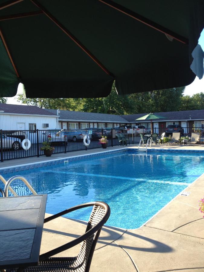 Moonlight Motel — photo 15