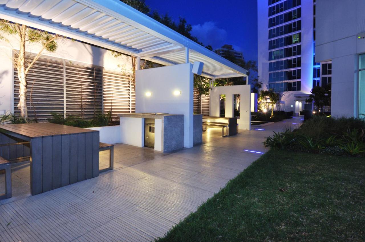 Orchid Residences - HR Surfers Paradise photo