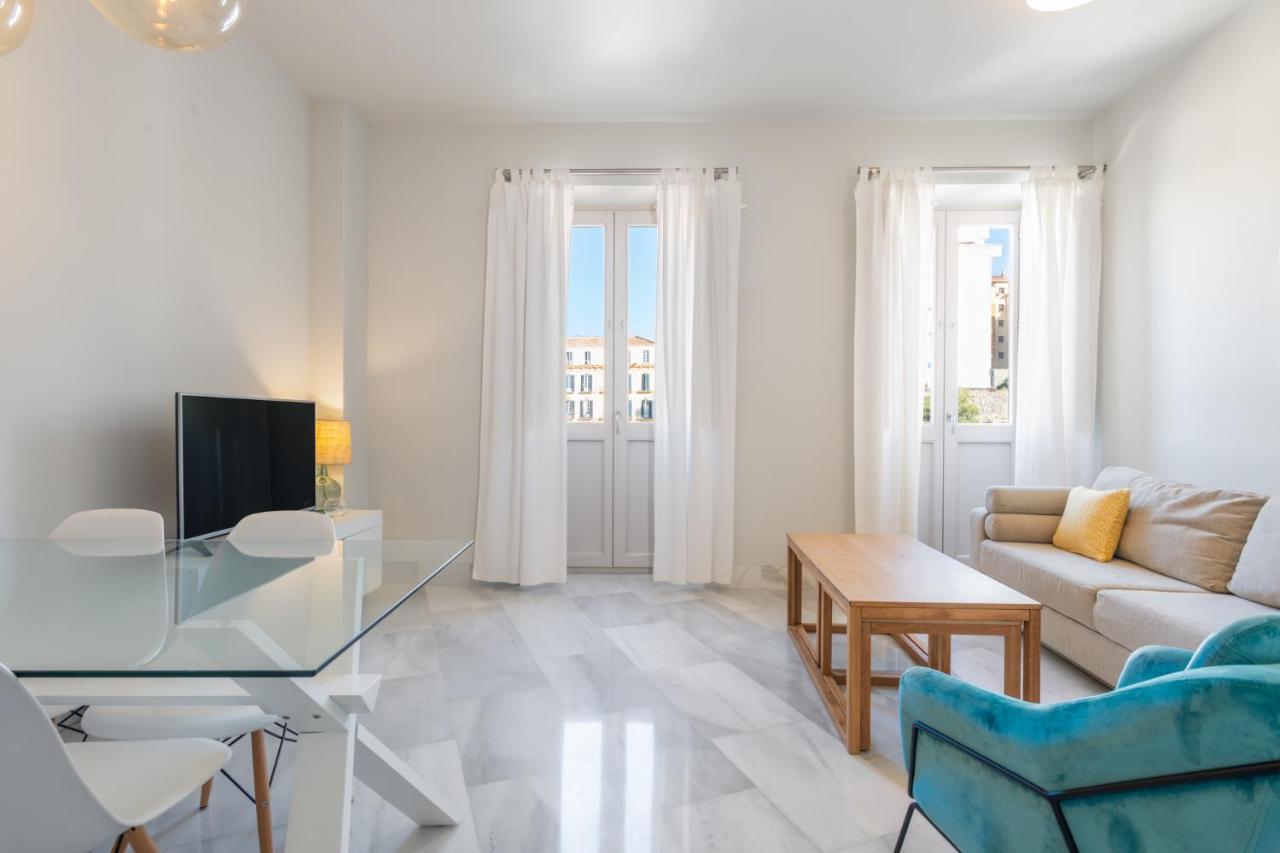 Pinar Vip Class Malaga C/Alcazabilla, Málaga – Bijgewerkte ...