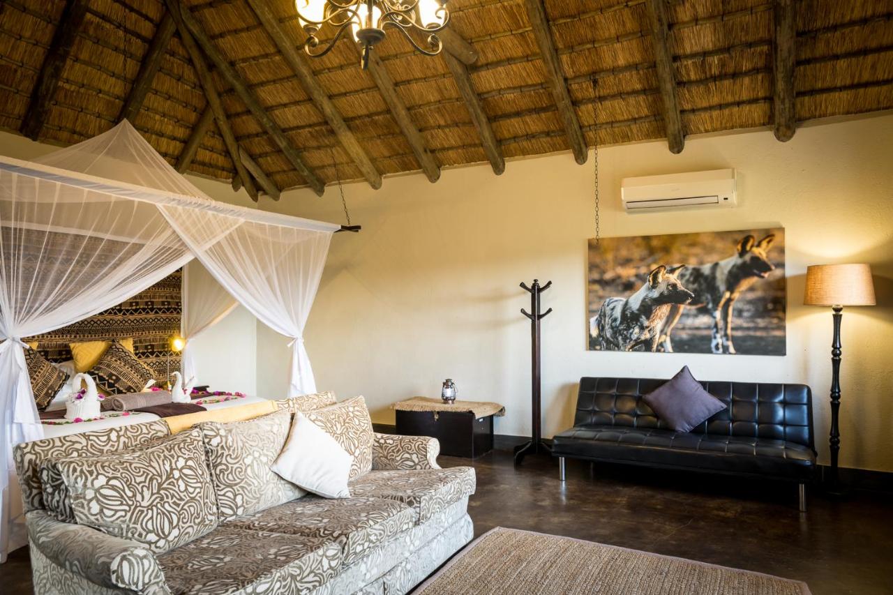 Umkumbe Safari Lodge Riverside ★★★★