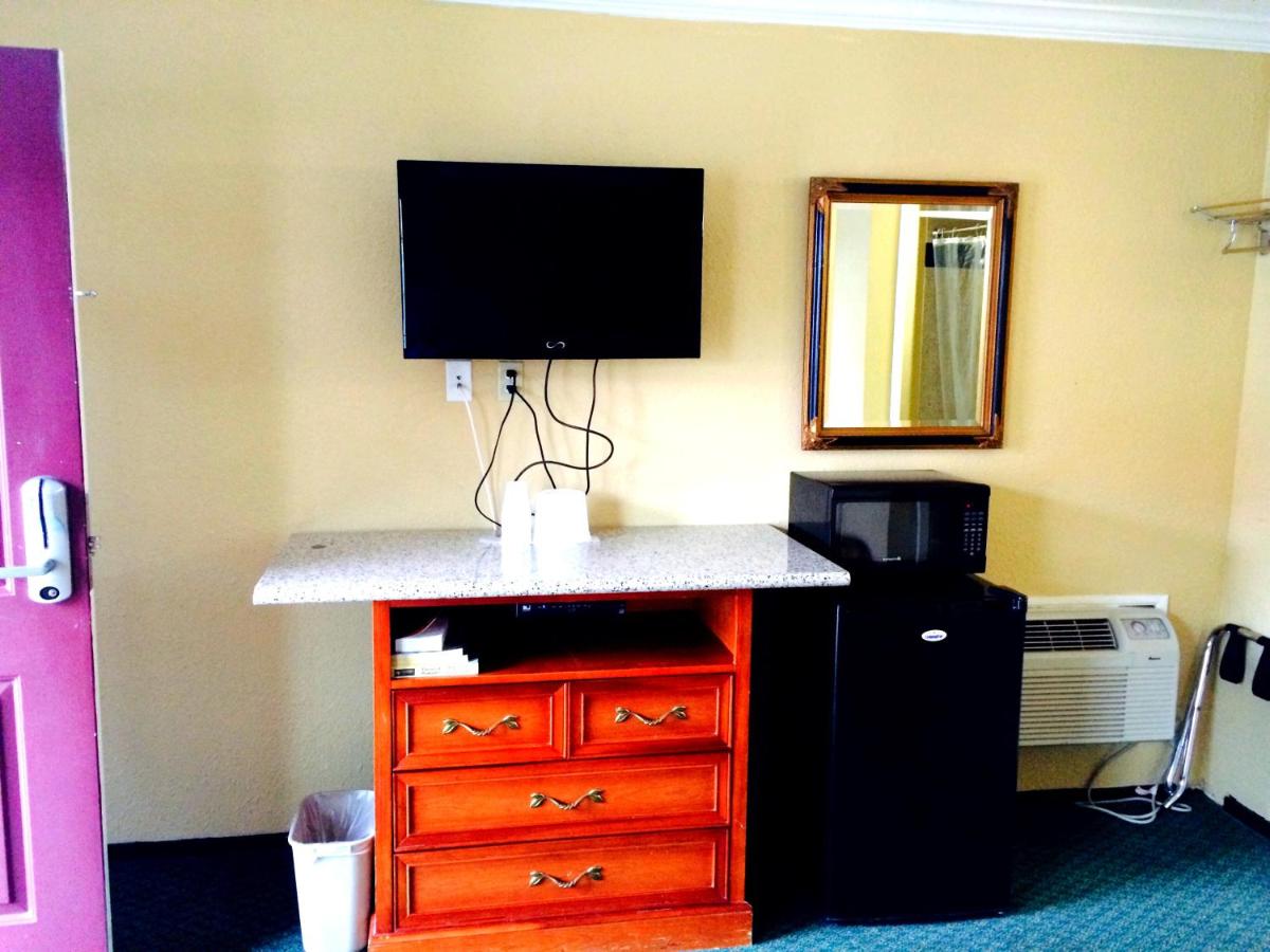 Best 5 Motel — photo 11