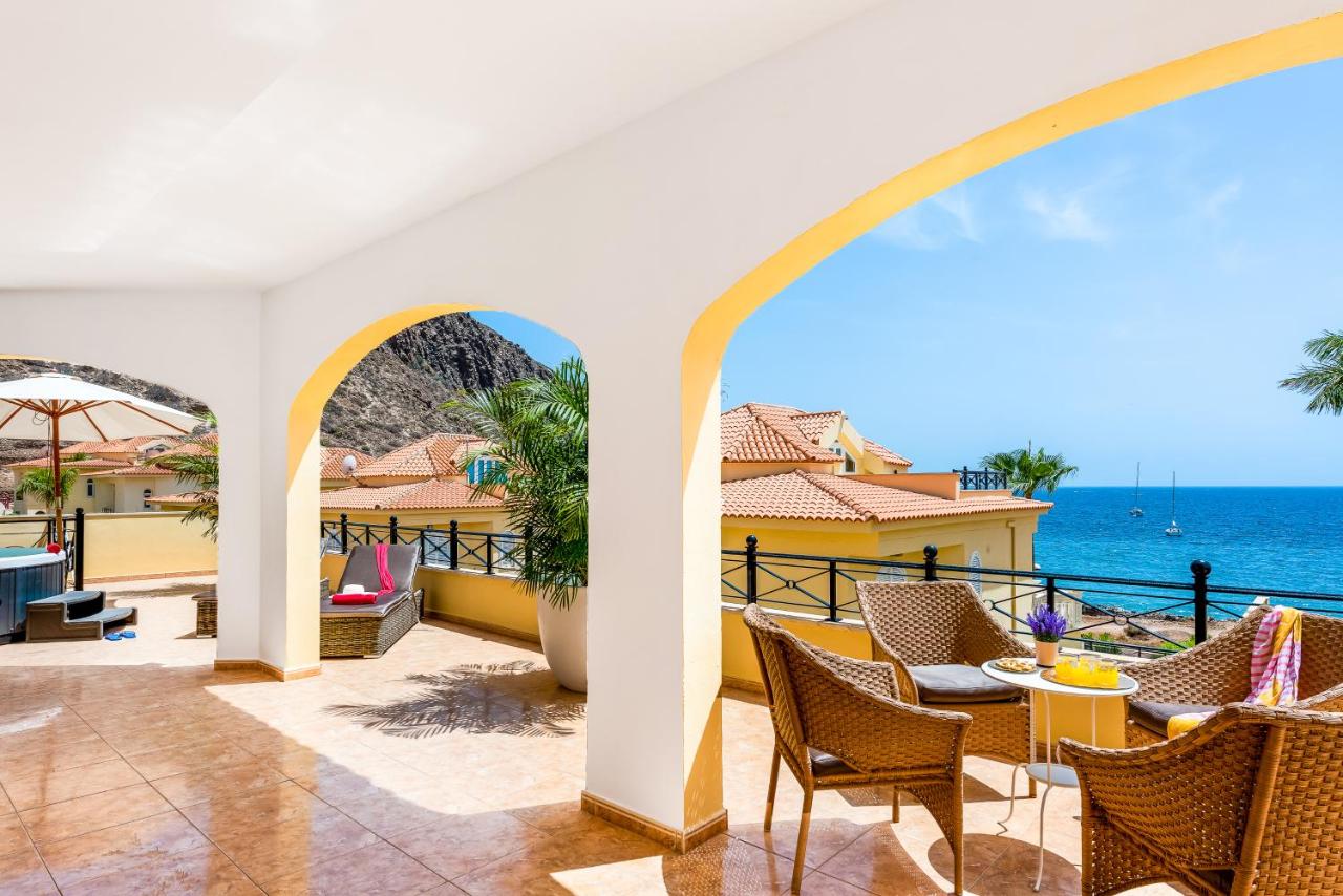 Villa Tropical Ocean View Jacuzzi, Los Cristianos ...