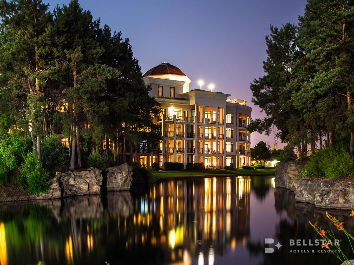 The Royal Kelowna - Bellstar Hotels & Resorts 