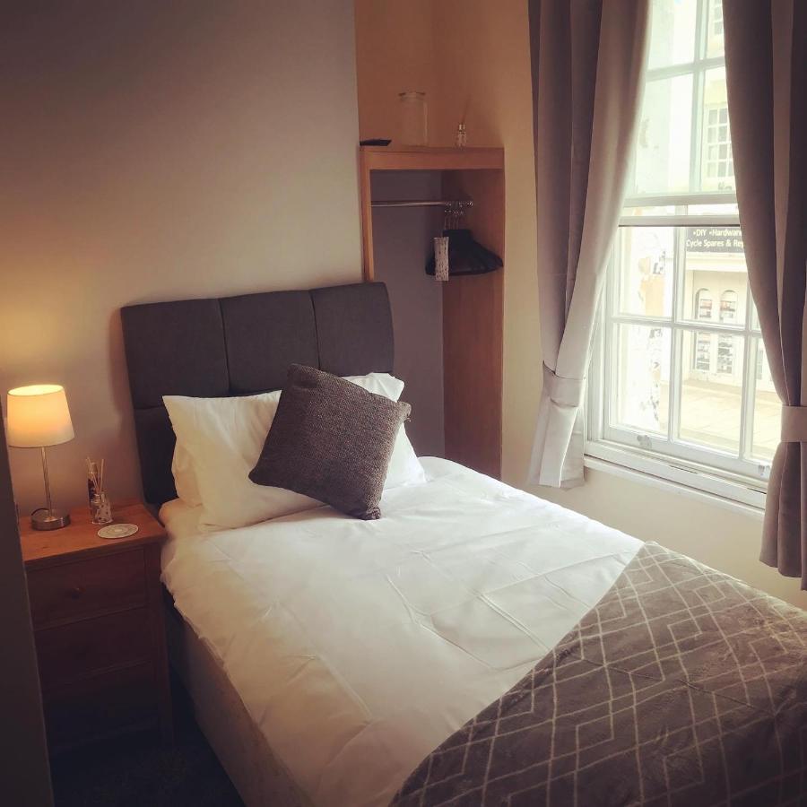 Single Room with Bathroom